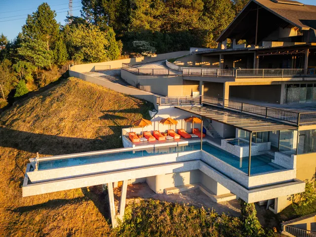 Chris Wellness Resort Hotel