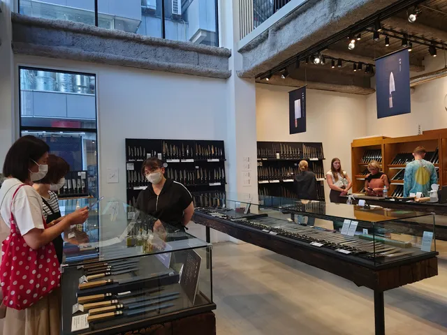 KAMA-ASA(Kitchen Knife Section)