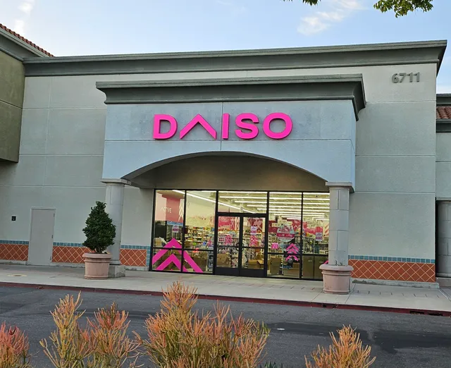 Daiso - Japanese Household Goods