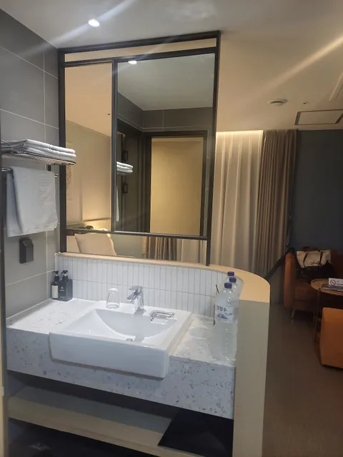 Hotel Brown Dot Yeoksam