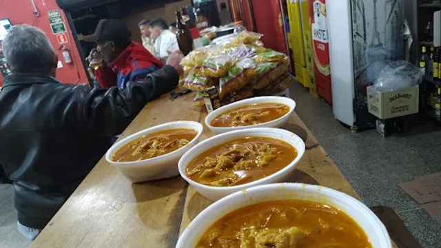 skinão 200 snooker bar`s