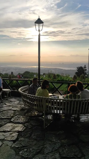 İBB Çamlıca Sosyal Tesisi