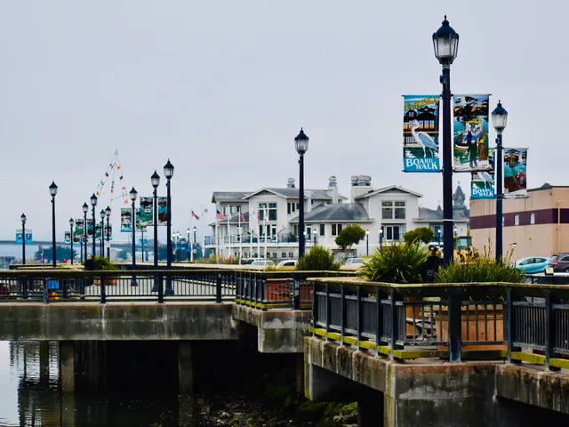 Madaket Square Eureka CA