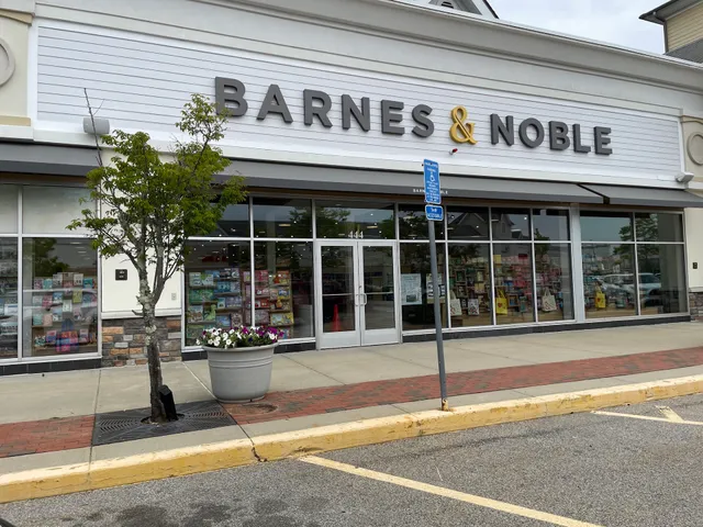 Barnes & Noble