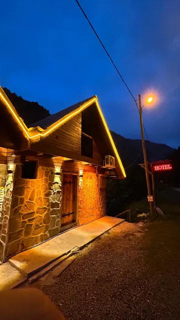 ÜÇ PINAR CAFE & SUİT BUNGALOW