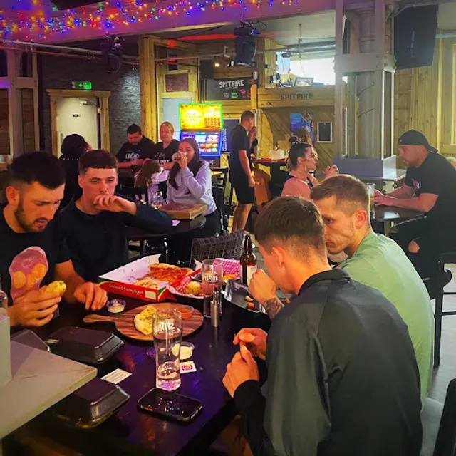 Eddies Wood Fired Pizza