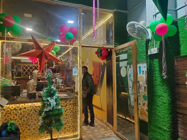 CHAI SUTTA BAR (Cuddle the kulhad), Rajendranagar