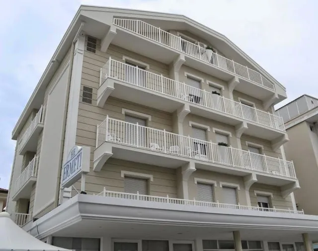 Hotel Ermeti