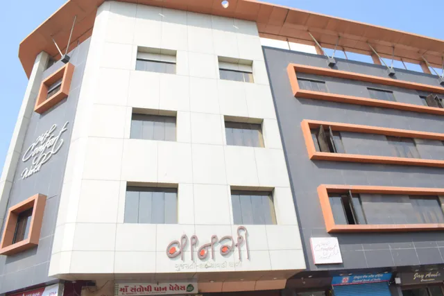 Hotel Comfort World - Best Hotel, Budget Hotel, Ac Hotel, Family Hotel