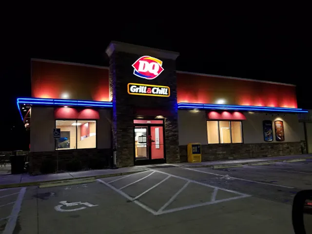 Dairy Queen Grill & Chill