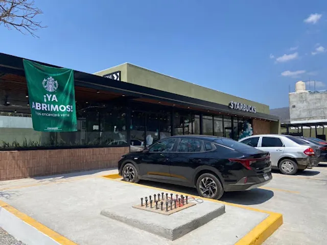 Starbucks Belisario DT