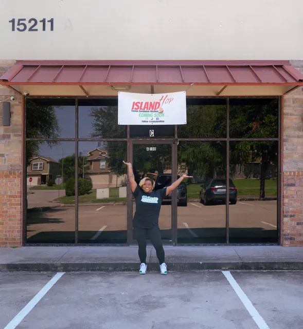 Vicky’s Island Hop