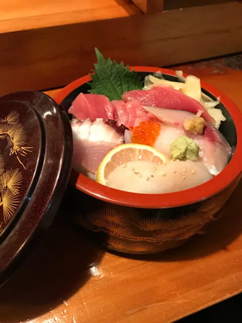 Kikuzono Sushi
