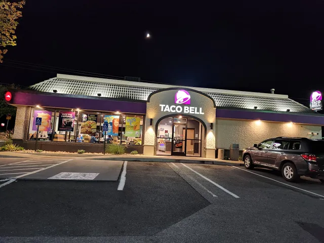 West Luray Shopping Center