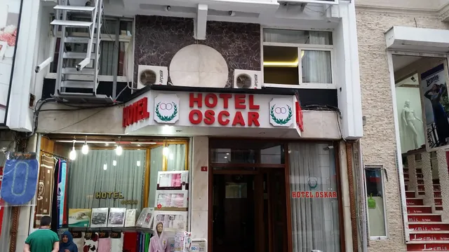 Oskar Hotel