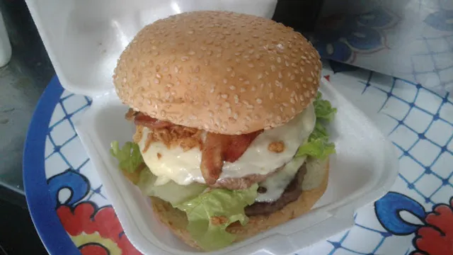 Vö Paty Burgers