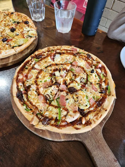 Penzo's Pizza & Gelato Bar