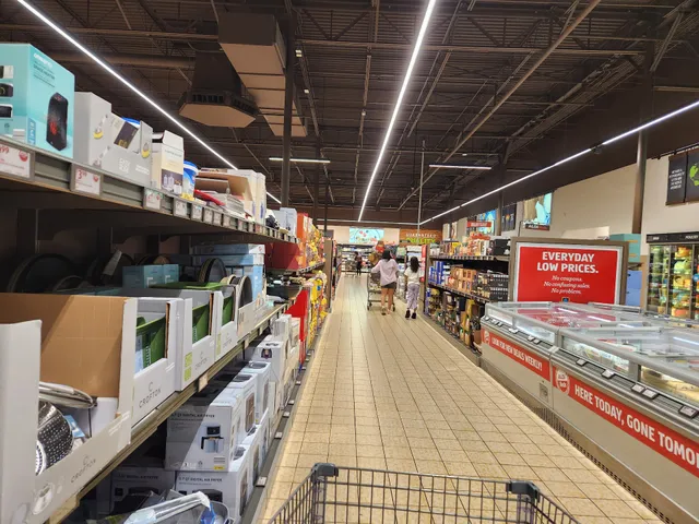 Oaks Shopping Center