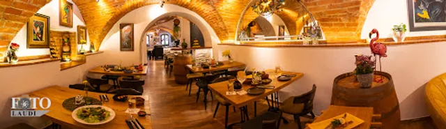 Flamenco - Bodega • Tapas Bar • Cafe