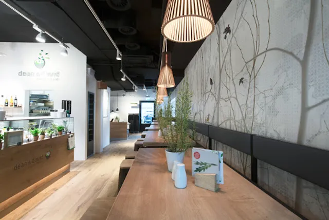 dean&david | Bowls, Salate, Curries & Snacks in Zug