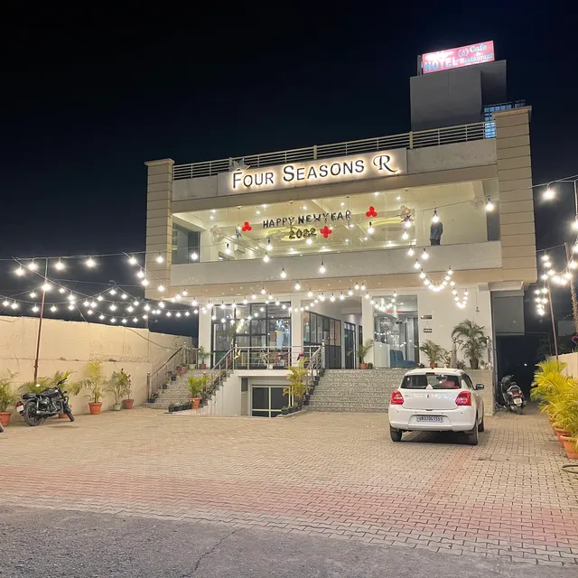 Hotel Four Seasons R