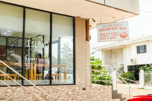 Island Style Breakfast Bar and Peanut Butter (Fiji)
