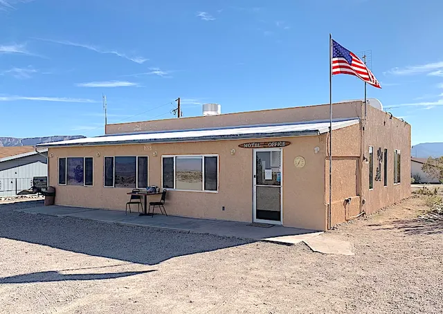 Canyon's End Motel Meadview