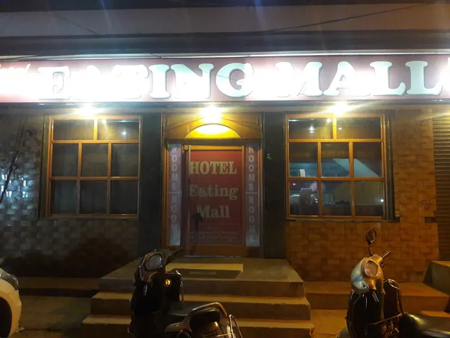Eating Mall Hotel
