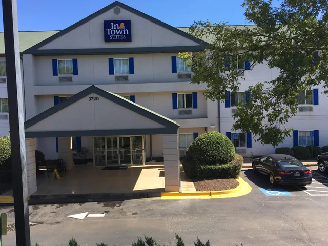 InTown Suites Extended Stay Atlanta GA - Duluth