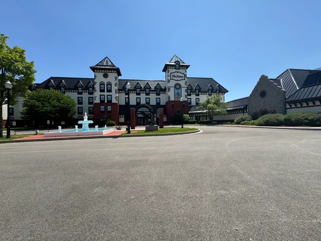 Chateau Hotel and Conference Center