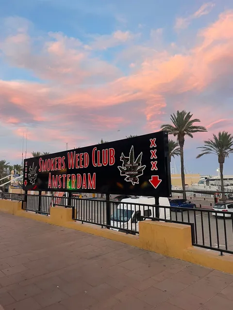 Social Club Amsterdam | Fuengirola