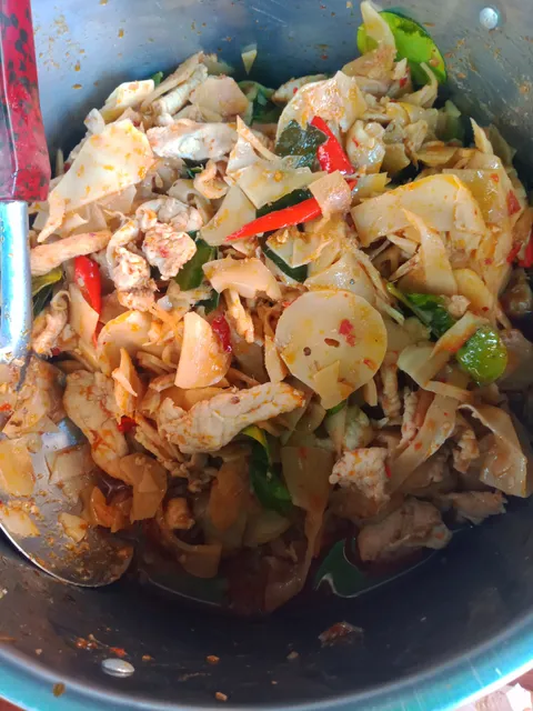 ร้านอาหารตามสั่ง "เจ๊ปาน"