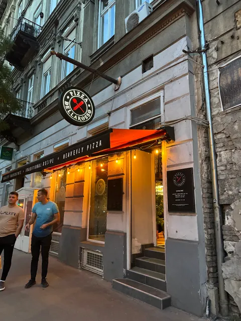 Pizza Dellarosso Budapest
