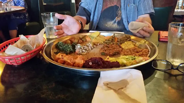 E'Njoni Ethiopian Fusion