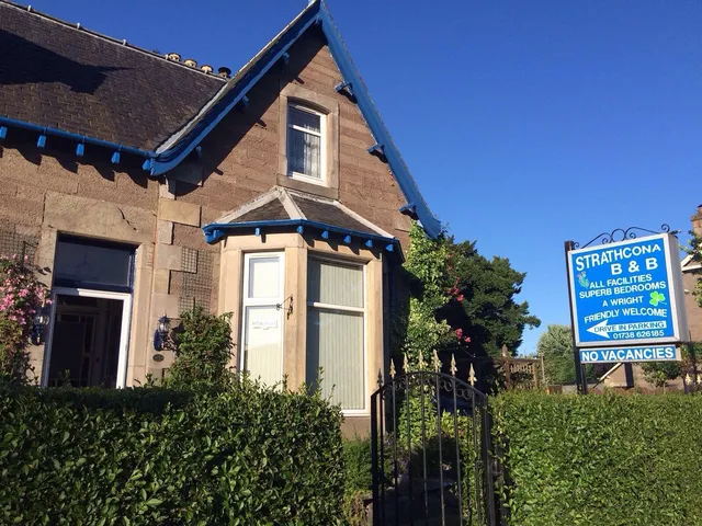 Strathcona Guesthouse