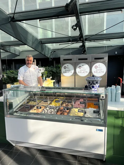 Kennys Gelato Sergelterrassen