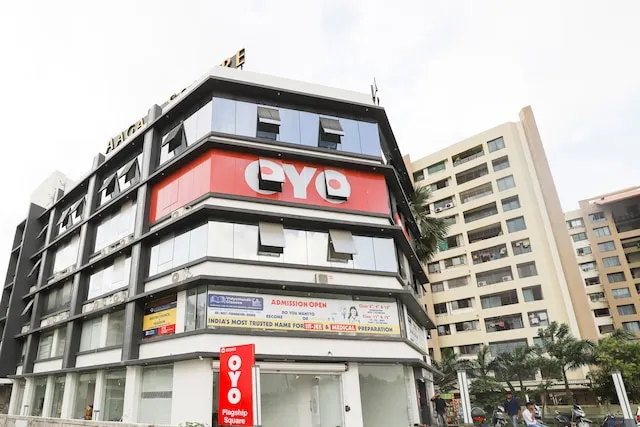 Flagship La Casa Hotel & Banquets