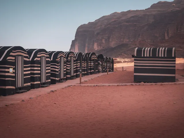 wadi rum galaxy camp