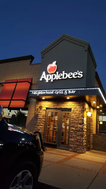 Applebee's Grill + Bar