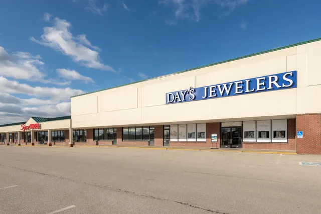 Day's Jewelers | Bangor, ME