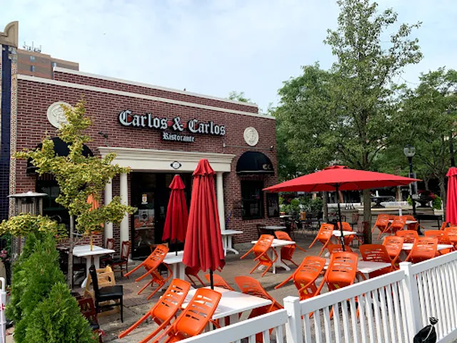Carlos & Carlos Restaurant