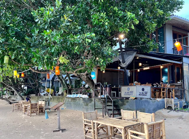 Saing Restaurant & Bar