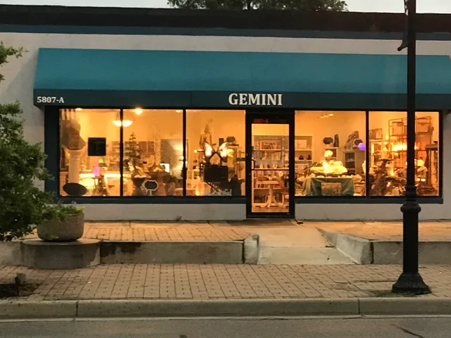 Gemini Shop/Salt Spa