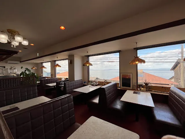 海に恋する泊まれる喫茶店 ポパイ