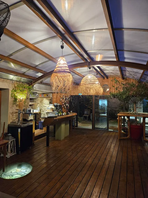 Pain Bénit Restaurant