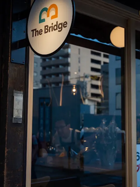 The Bridge (ザ ブリッジ)