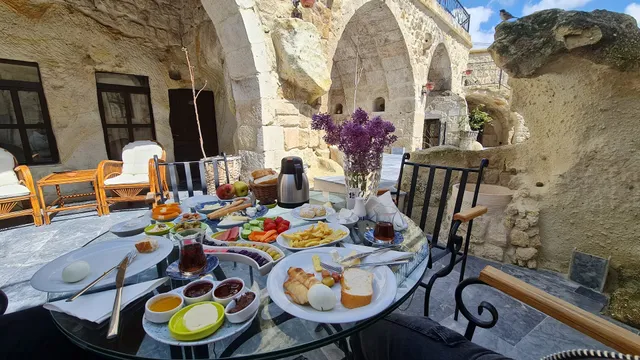 Serpme Kahvaltı - Breakfast by Golden Cave Suites