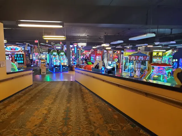 Aquatopia Indoor Waterpark