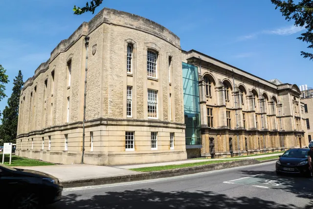 Radcliffe Science Library