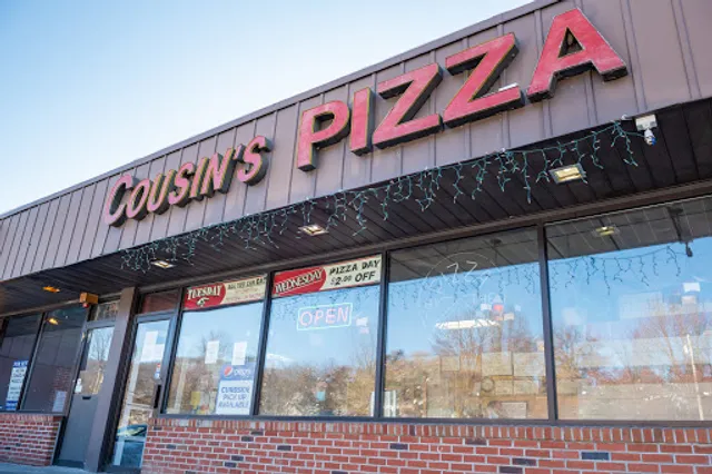 Cousin's Pizza